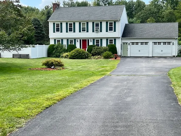 122 Hosley Rd, Gardner, MA 01440