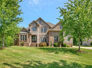 809 Twin View Dr, Murfreesboro, TN 37128