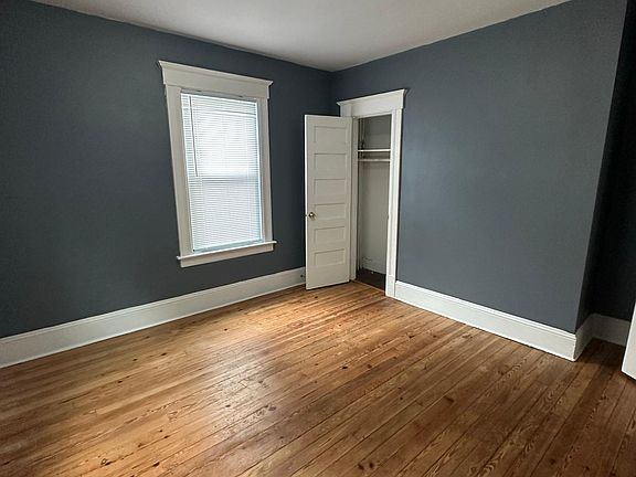 5th image of 356 Chestnut St Floor 1