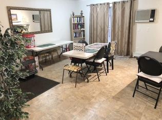 215 Lowe Rd #204, Saskatoon, SK S7S1N1