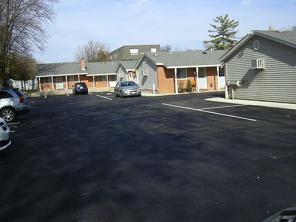 2nd image of 33 N 15th St APT 1