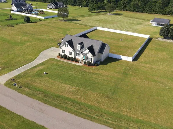 2470 Meadowlark Rd, Nashville, NC 27856