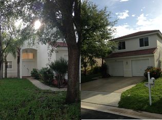 8109 Pelican Harbour Dr, Lake Worth, FL 33467
