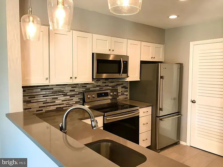 8071 Pantano Pl #11 — Photo 12