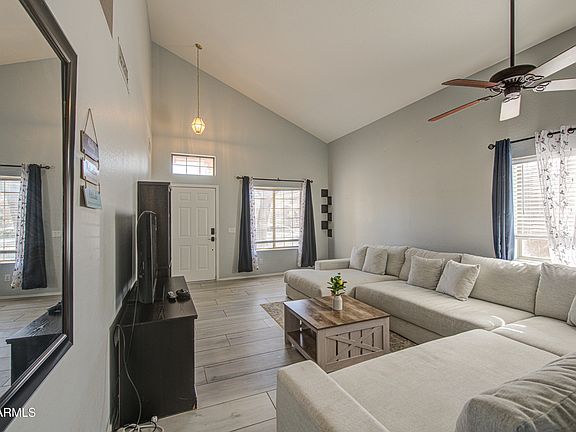 4th image of 23756 W PECAN Road