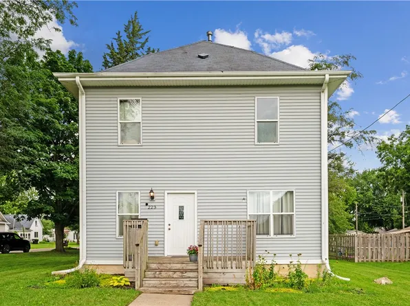 223 S Montgomery St, Colfax, IA 50054