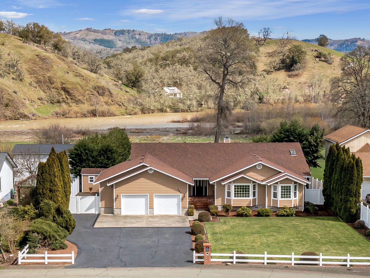 269 Bailey Dr, Roseburg, OR 97471 MLS 23649585 Zillow
