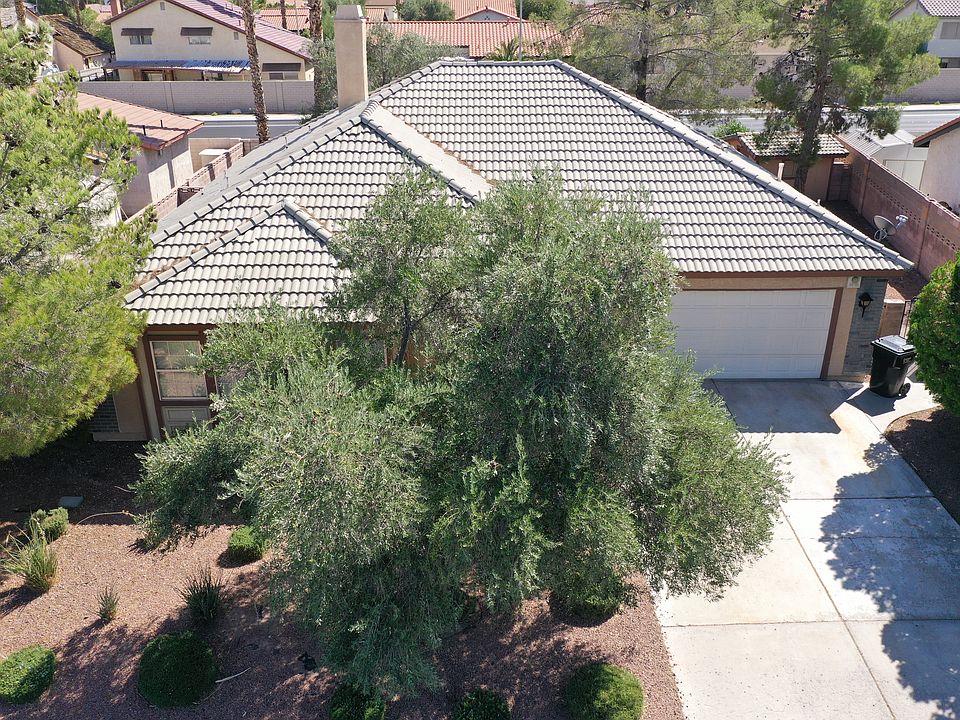 1st image of 308 Banuelo Dr