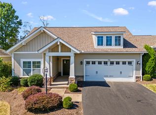 751 Mission Hills Dr, Canonsburg, PA 15317