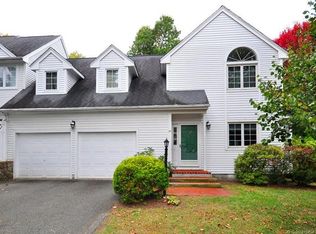 35 Quarry Ridge Rd, New Preston Marble Dale, CT 06777