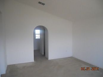 4th image of 113 Mayfield Dr