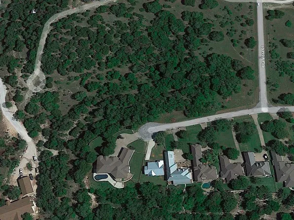 2600 Alta Vista Ct, Granbury, TX 76049