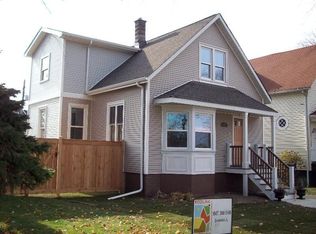 1524 Main St #A, Evanston, IL 60202