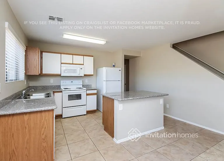 2066 E Spruce Dr — Photo 5