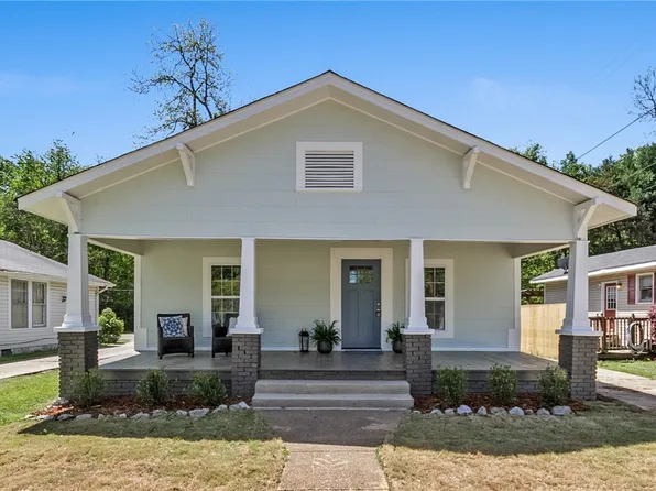 2219 22nd St, Northport, AL 35476