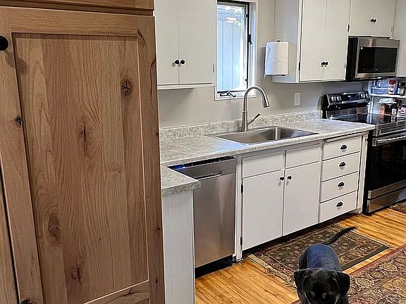 Kitchen from back hall.