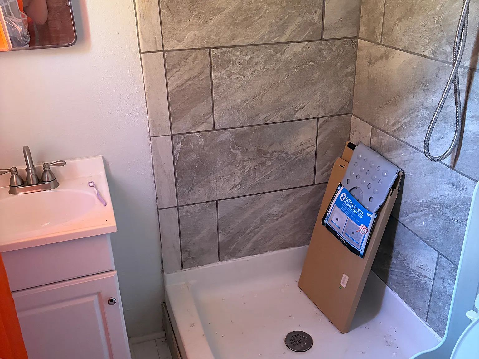 3 bed, 1150 sqft, $1,400 — Photo 4