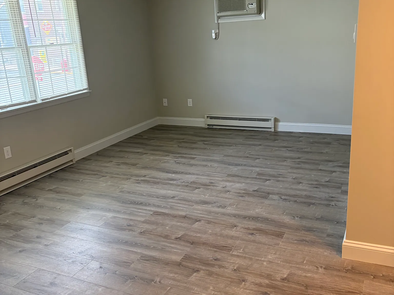 1 bed, $1,265 — Photo 3