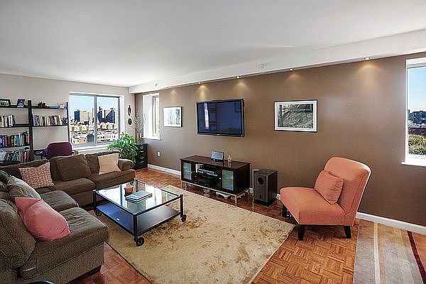 1st image of 300 W 135th St APT 11F