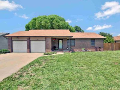 1118 E 6th St, Douglass, KS, 67039