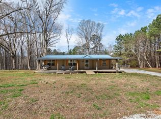 301 Fortenberry Rd, Woodruff, SC 29388