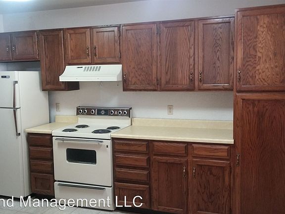 3rd image of 3027 Colton Blvd APT 6