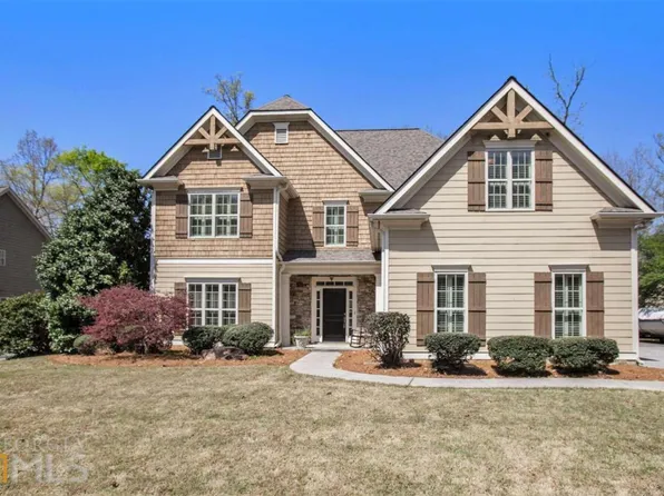 18 Brookside Way NW, Cartersville, GA 30121