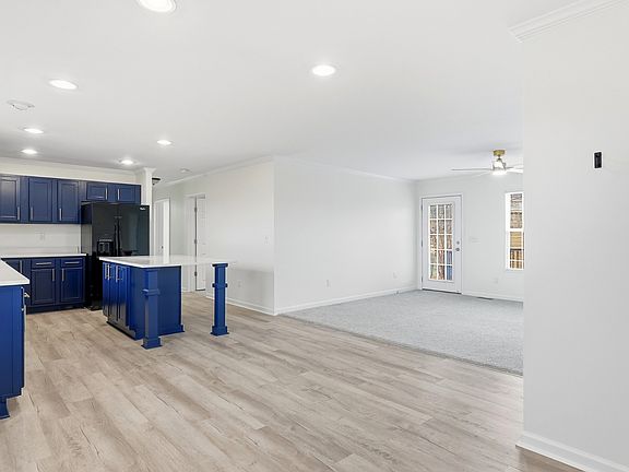 4th image of 2013 Vancroft Cir