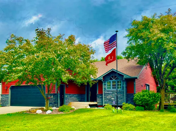 904 E Maywood St, Brandon, SD 57005