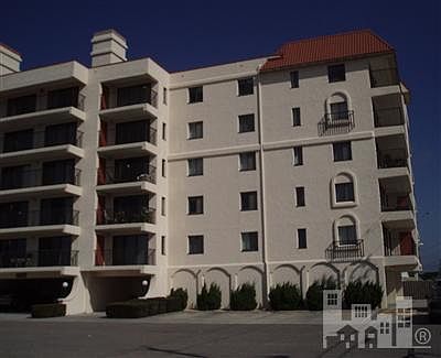 1st image of 1518 S Lake Park Boulevard #5-A
