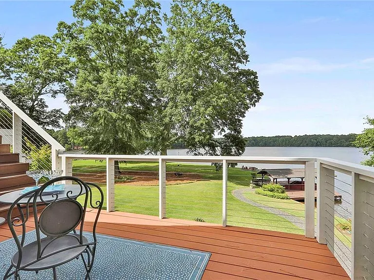 111 Loblolly Cir — Photo 43