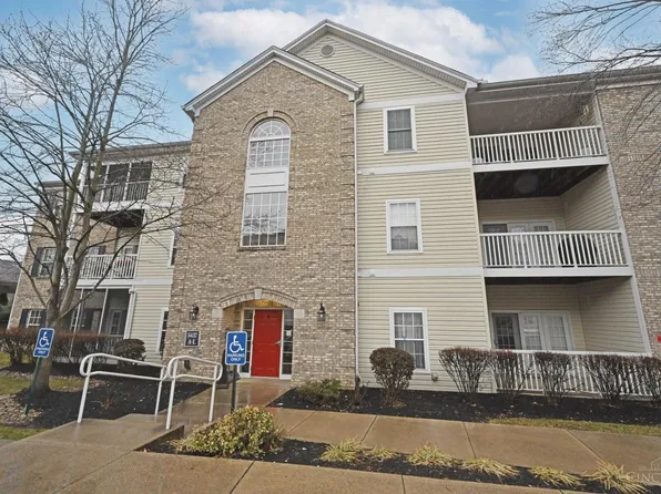 5437 Michelles Oak Ct APT A, Cincinnati, OH 45248
