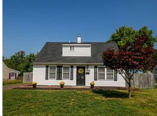 614 Benton Ln, Morrisville, PA 19067