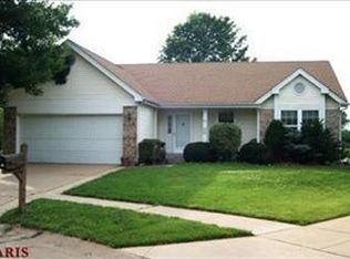 841 Surrey Meadows Ct, Ballwin, MO 63021