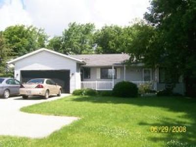 28504 Wilmot Rd, Trevor, WI, 53179