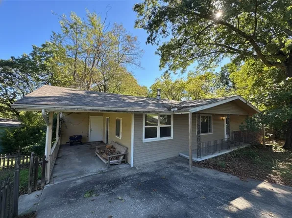 30 Worcester Dr, Bella Vista, AR 72714