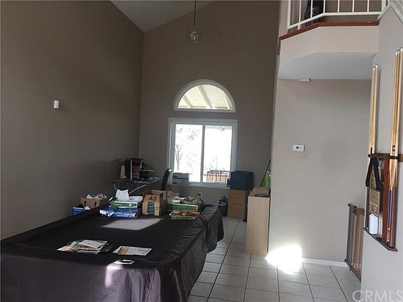 3rd image of 15444 Colt Ave