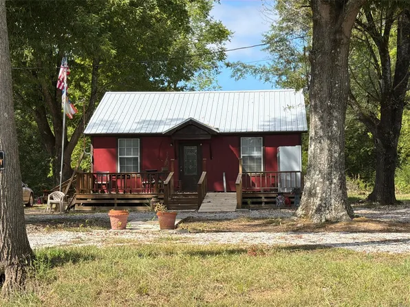 3 County Road 6121, Baldwyn, MS 38824
