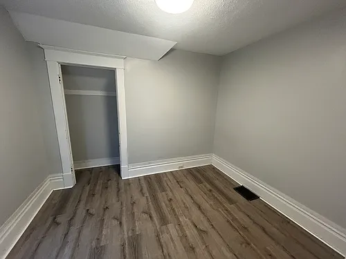 300 W 13th St #1/2 Photo 1