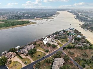 26710 Founders Pl, Spicewood, TX 78669