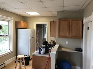 7 Willow St APT 4B, Gardner, MA 01440