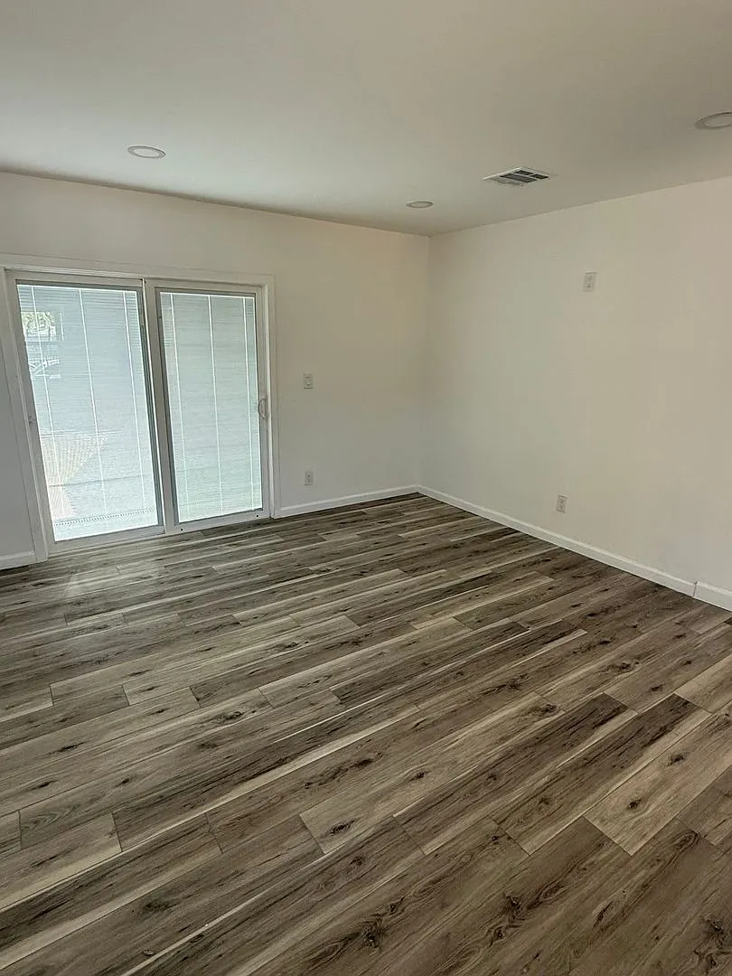 Omelveny Properties — Photo 4