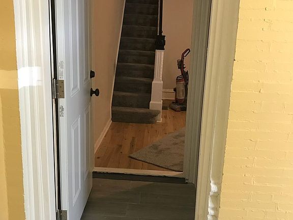 5th image of 2561 N 29th St