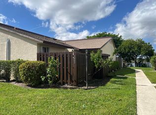 3403 Waterview Cir, Palm Springs, FL 33461