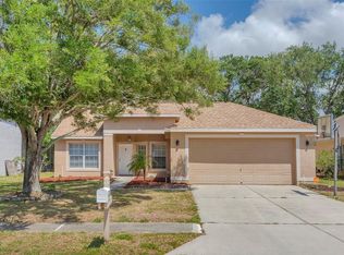 3030 Oakbrook Cir, Clearwater, FL 33759