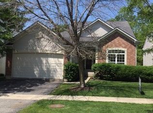 29518 N Birch Ave, Lake Bluff, IL 60044