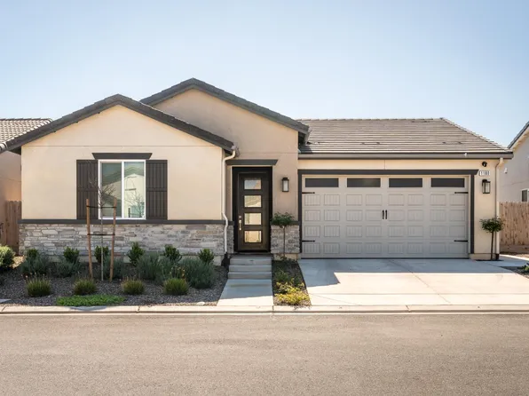 1180 Encore Way W, Madera, CA 93636