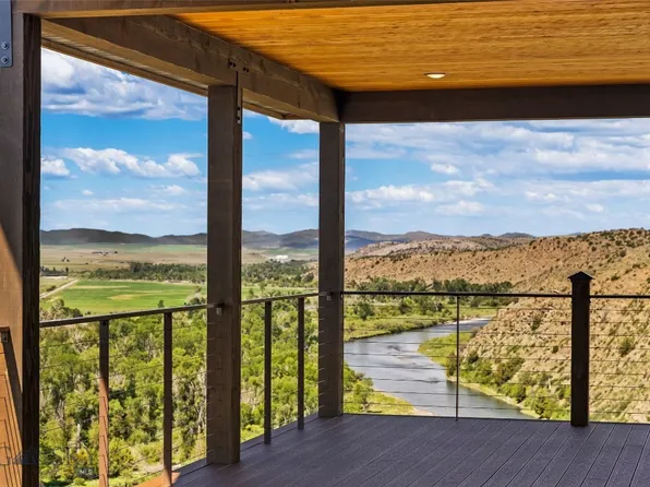 499 Saddle Ridge Rd, Manhattan, MT 59741