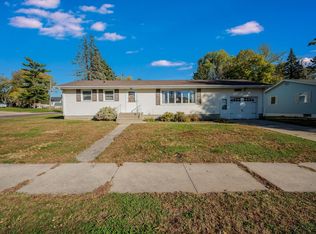 1303 Tilden St, Fairmont, MN 56031