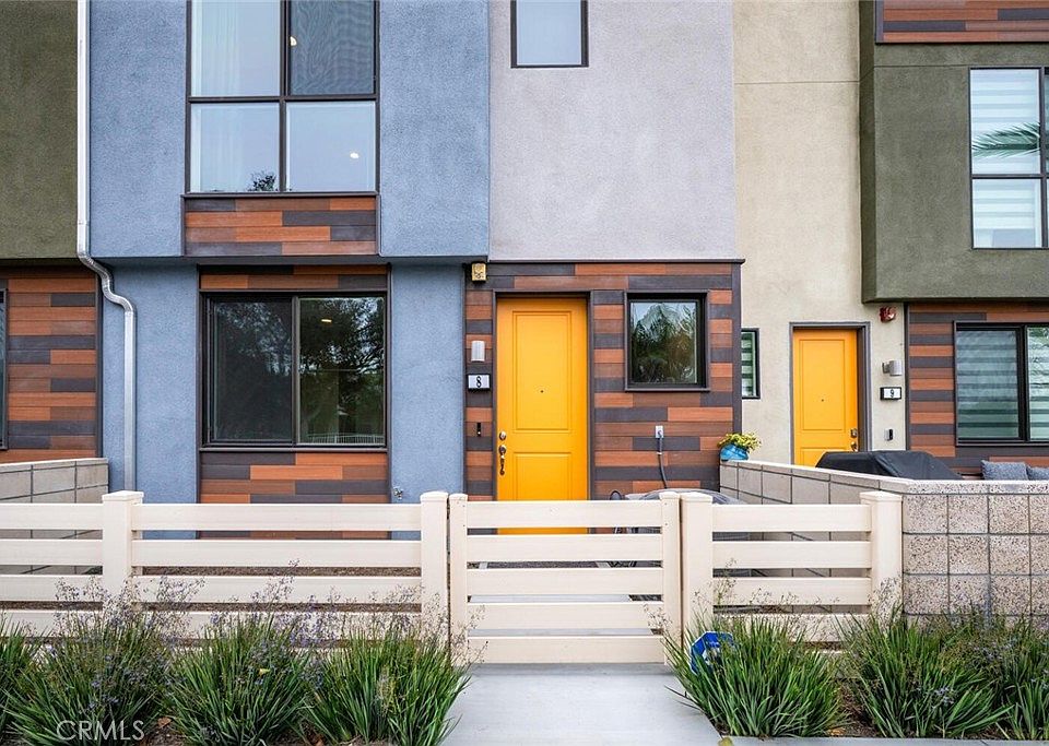 1st image of 5860 Linden #8